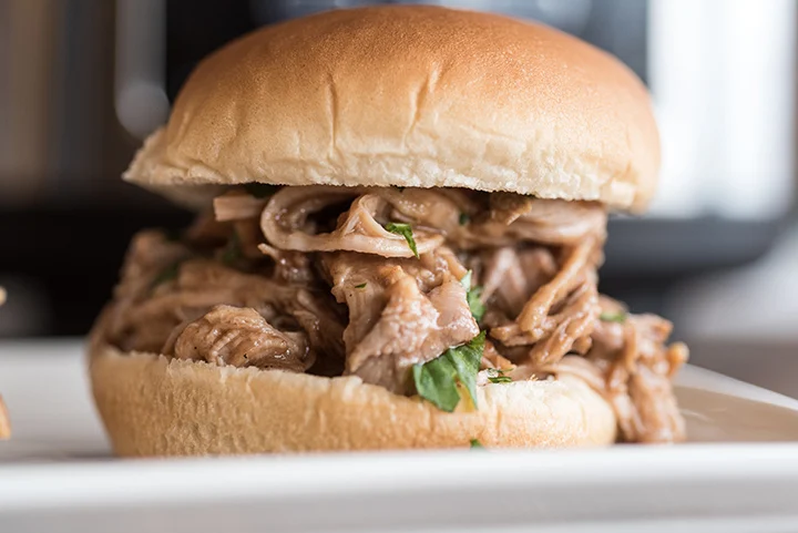 5 Easy Slow Cooker Recipes to Make this Week