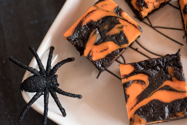 Creepy Cheesecake Brownies for your Halloween Party